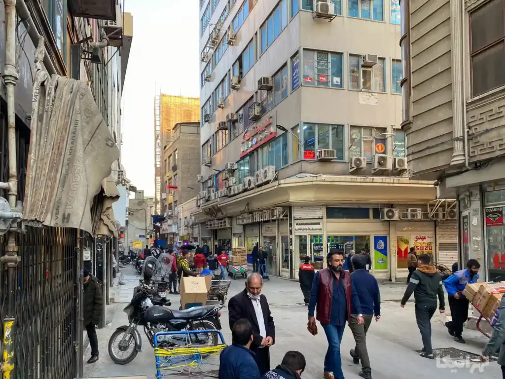 استخدام کارمند اداری در فروشگاه یدکی در تهران